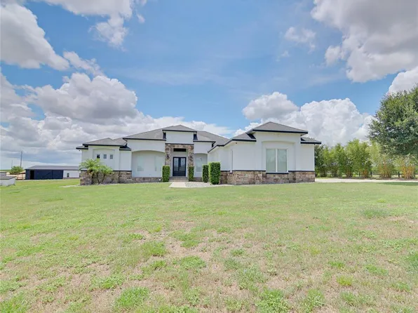 7965 Lake Mabel Loop Rd, Dundee, FL 33838