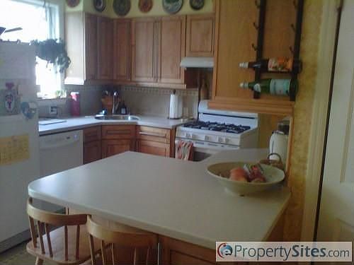 1st image of 3978 45th St