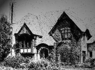 251 Newton Ave, Glen Ellyn, IL 60137