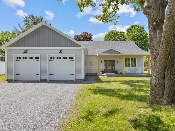 29 Mackey Street, Milton, VT 05468