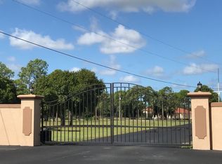 12721 Palmetto Pines Dr, Cape Coral, FL 33909