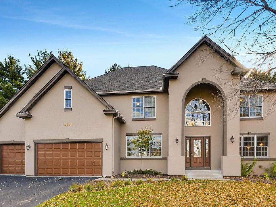 2nd image of 10189 Bridgewater Cir