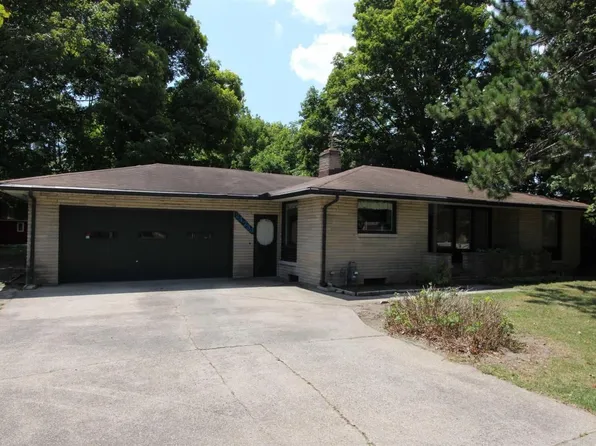 24734 County Home Rd, Elkhart, IN 46517