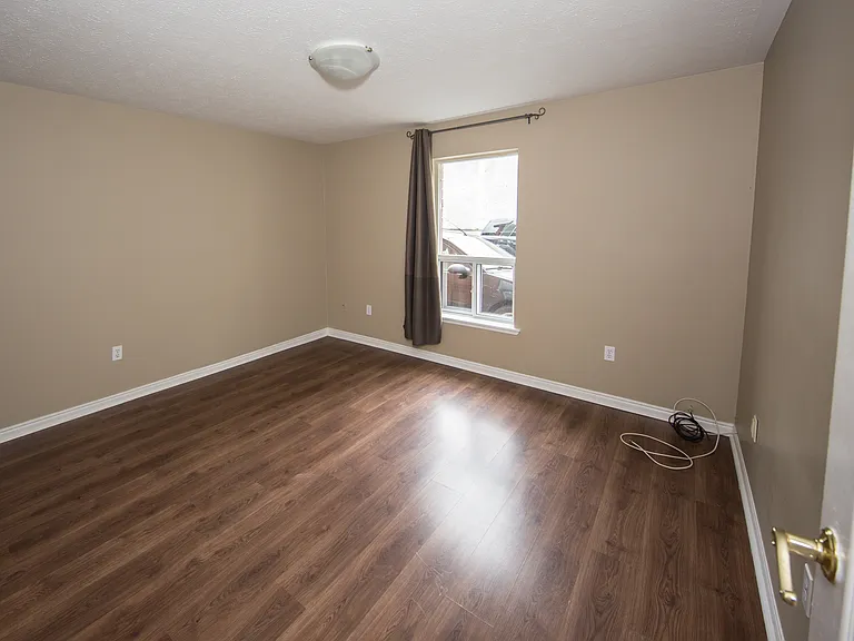 1720 Paris St — Photo 26