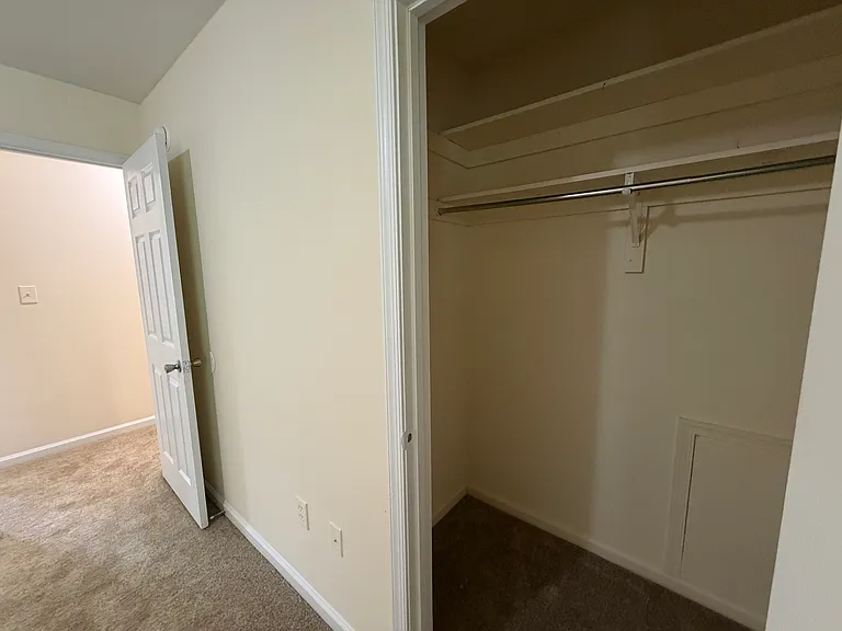 115 McConville Rd #B — Photo 22