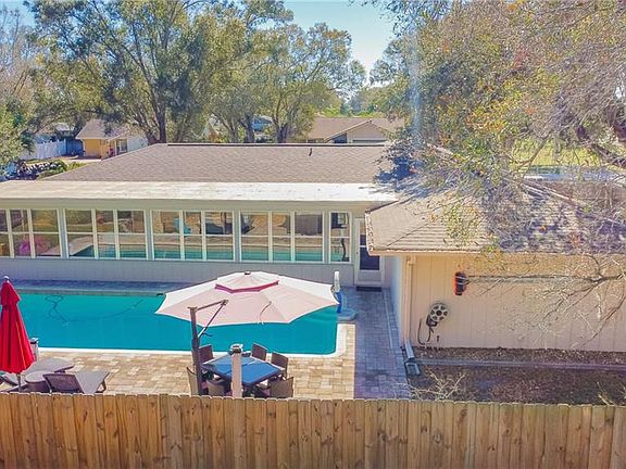 3rd image of 3108 Bordeaux Ln