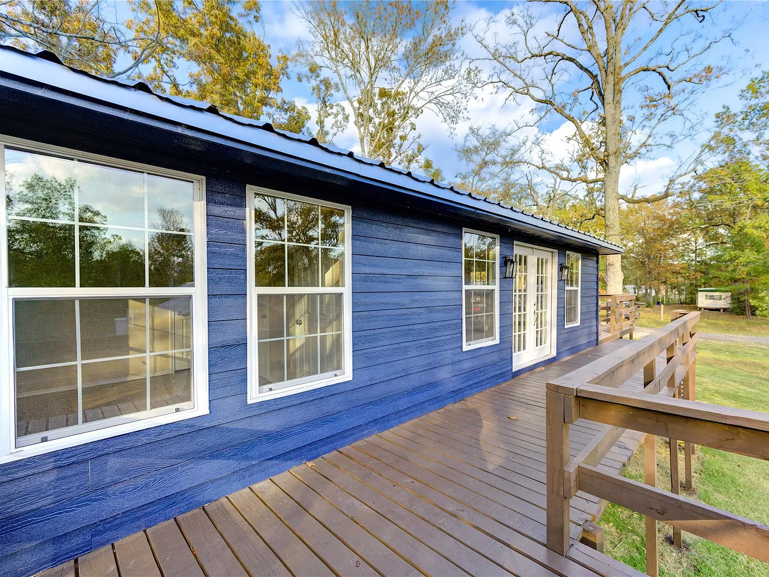 2 bed, 1.0 bath, 864 sqft, $1,199 — Photo 3