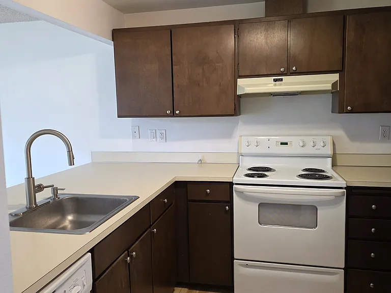 3814 D Pl SE #2 — Photo 7