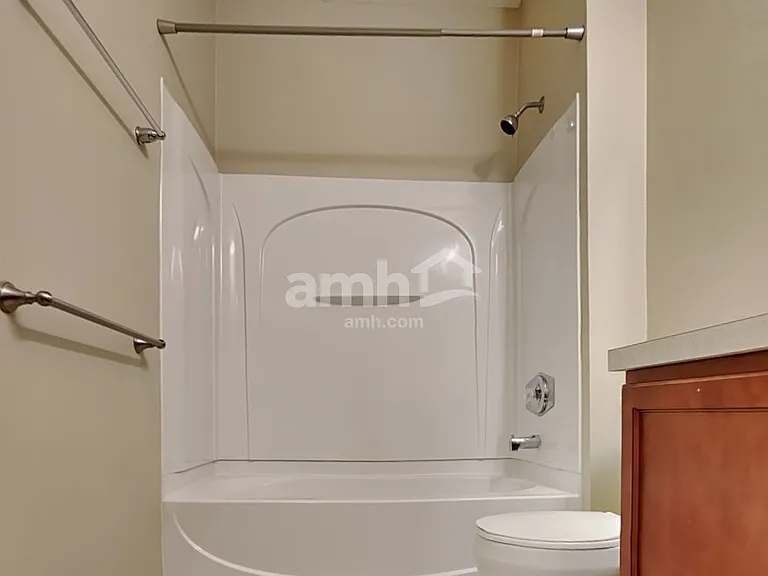 475 Hefferon Dr — Photo 17