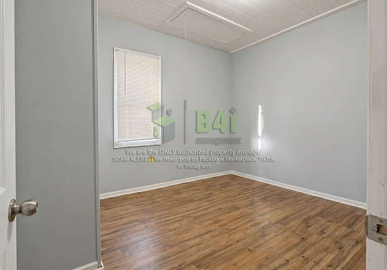 663 Williams St — Photo 9