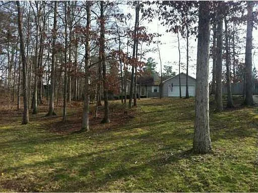 110 Catie Ct SE photo 1