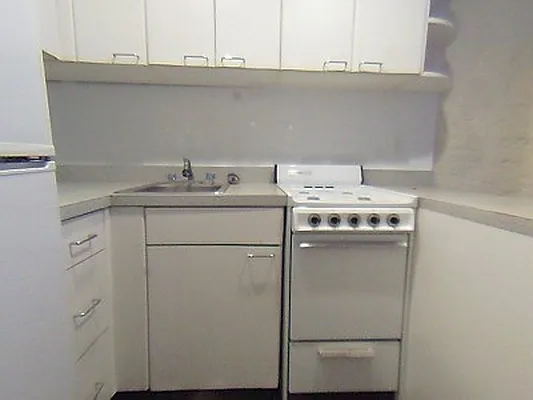 Rented by City Connections Realty | media 16