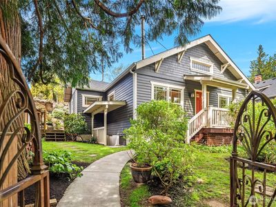 5637 40th Avenue SW, Seattle, WA, 98136