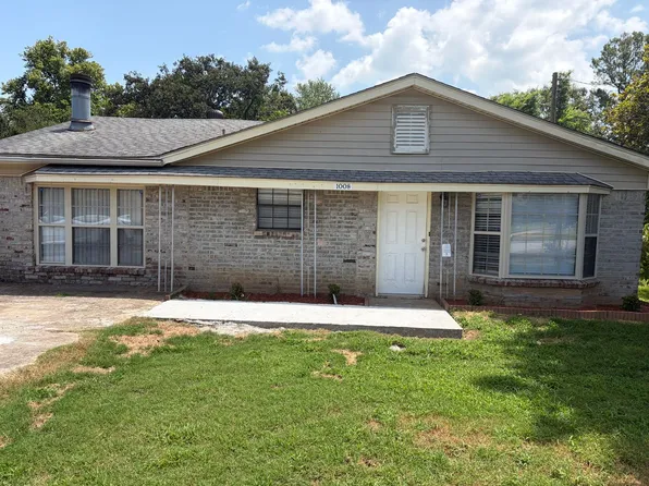 1008 22nd St, Barling, AR 72923