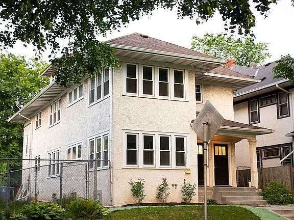 2nd image of 1212 Newton Ave N