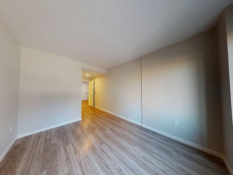 17802 Hillside Ave #313 — Photo 10