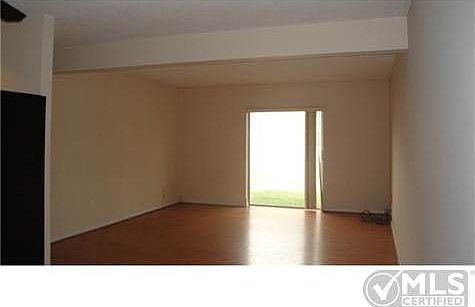 5th image of 2278 Sherwood Forest Blvd