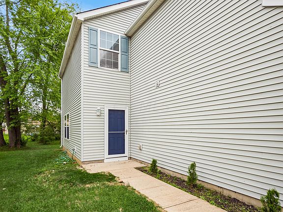 4th image of 3152 Cumberland Woods Dr
