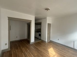 1429 N 15th St APT 1B, Philadelphia, PA 19121