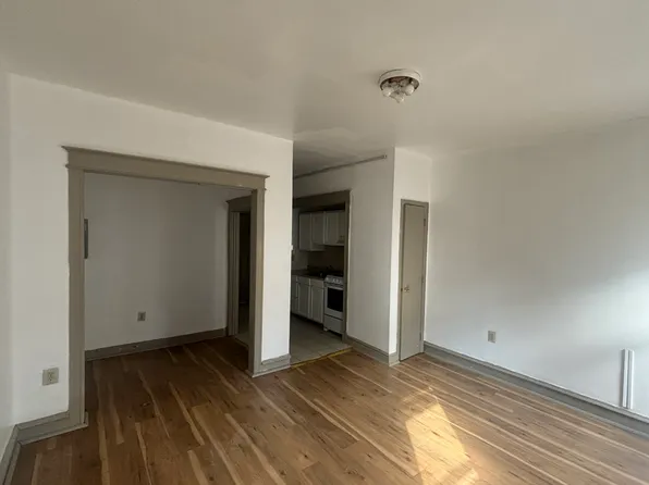 1429 N 15th St APT 1B, Philadelphia, PA 19121