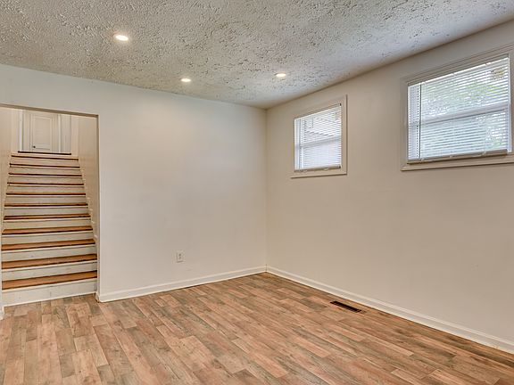 3rd image of 462 Morgan St NW