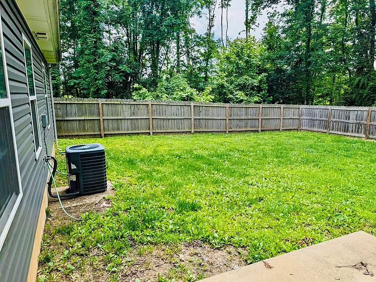 745 Inver Ln — Photo 3