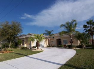 12 Flintstone Ct, Palm Coast, FL 32137