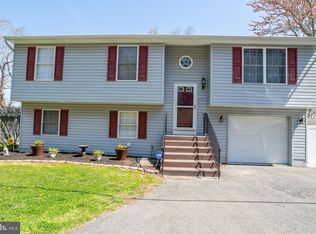 42376 Manor Dr, Mechanicsville, MD 20659