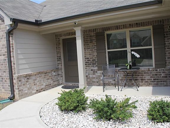 2nd image of 2336 Bear Paw Dr