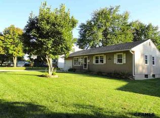 7825 Barbara St, Omaha, NE 68124