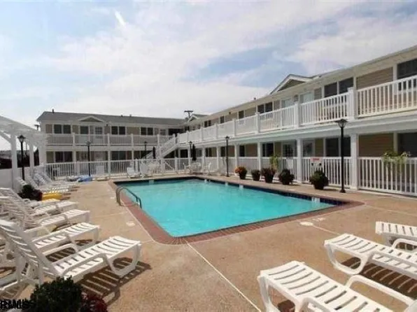 107 E Brigantine Ave, Brigantine, NJ 08203