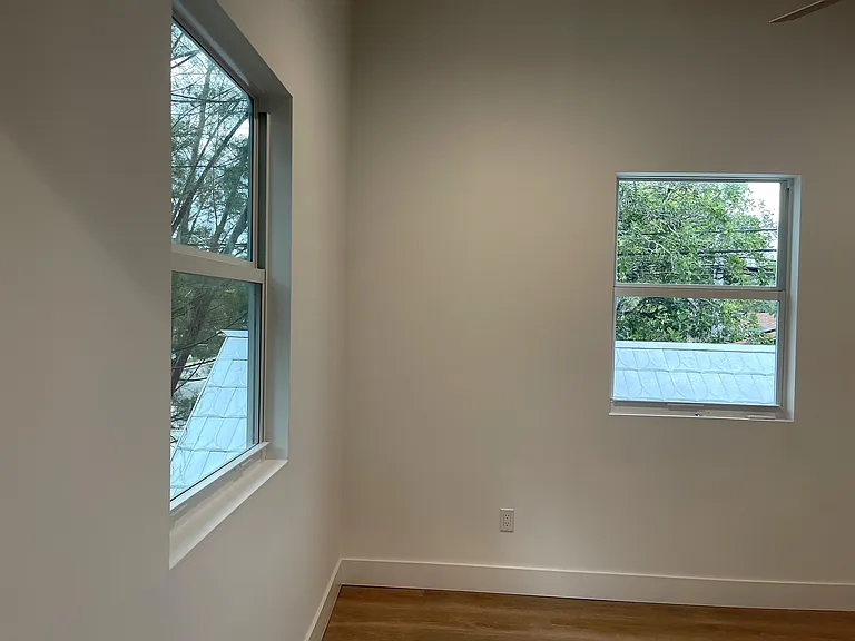 3603 Charles Ave — Photo 29