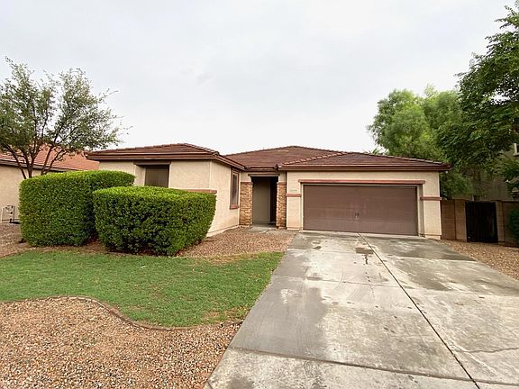2nd image of 42450 W Arvada Ln