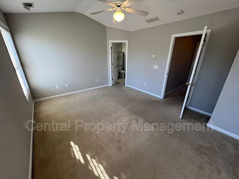 104 Chalet Pl — Photo 19