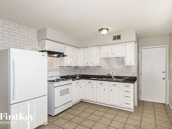 5th image of 1150 Flicker Dr