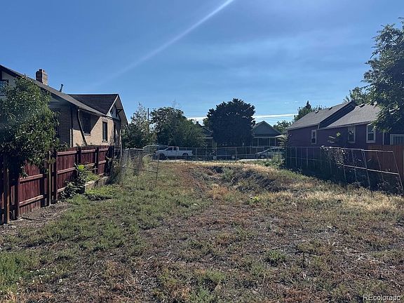 3rd image of 4483 N Sherman Street