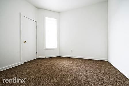 819 Independence Blvd Apartments Chicago Bedroom_3