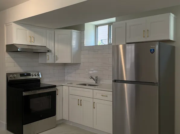 467 Stewart Ave #1, Staten Island, NY 10314