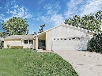 1st image of 107 Colyer Dr