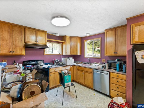 336 Spaulding Ave, Brownsville, OR 97327
