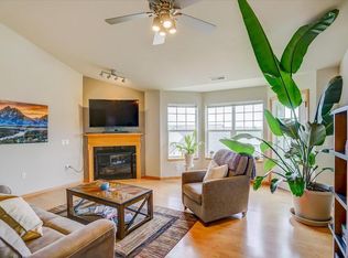 3134 Dorchester Way APT 4, Madison, WI 53719