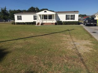 637 Colonial Dr, Roanoke Rapids, NC 27870