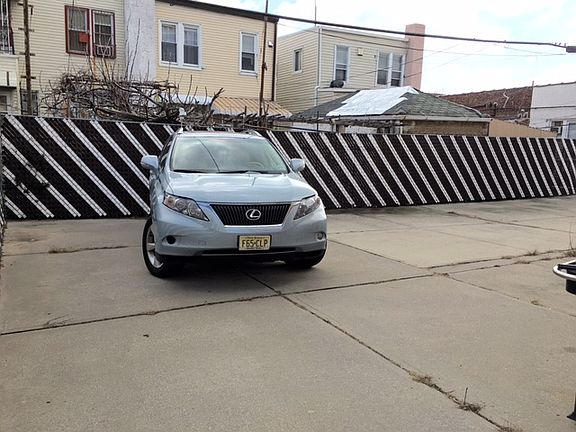 3rd image of 165 Bay 37th Street