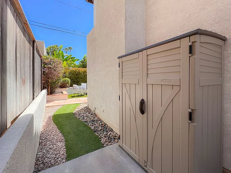 33882 Diana Dr — Photo 32