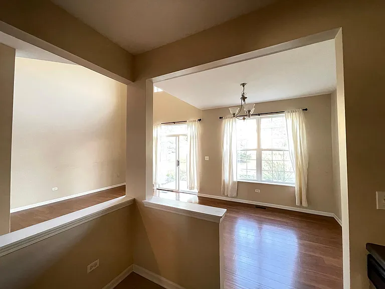 2908 Rutland Cir — Photo 7