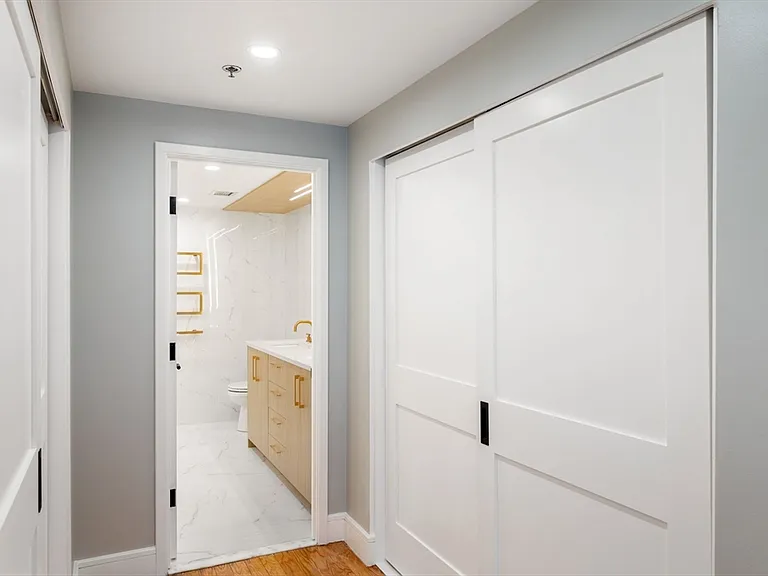 75-83 Cambridge Pkwy #101 — Photo 19