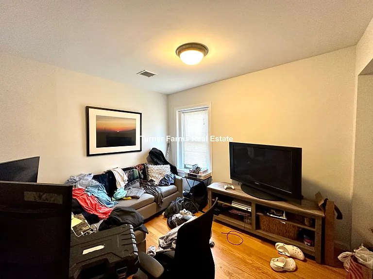 914 Dorchester Ave #2R — Photo 8