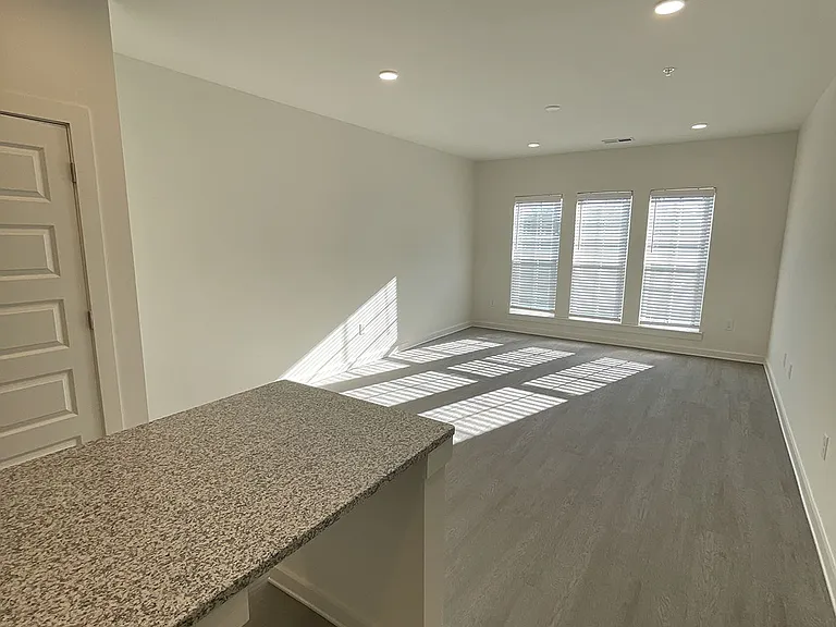 The Remy Apartments at LaGrange — Photo 55