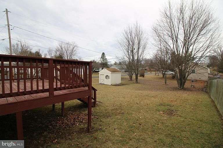 2nd image of 2146 1st St