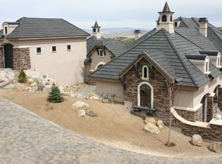 6768 Masters Dr, Reno, NV 89511